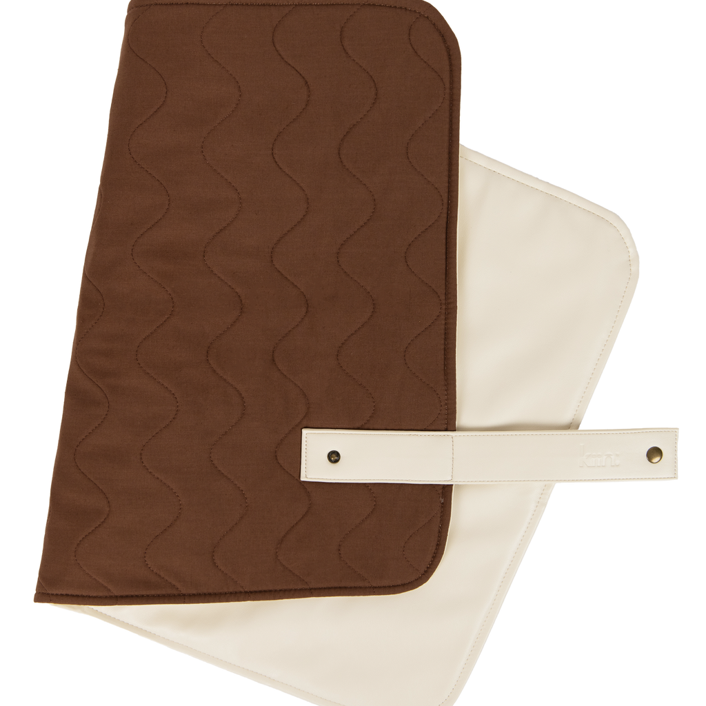 Luxe Travel Change Mat - Chocolate
