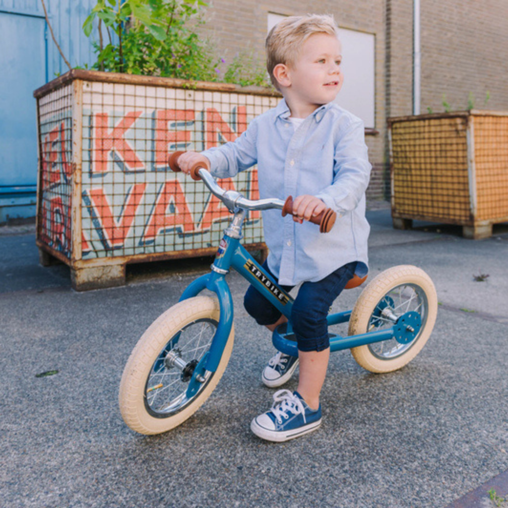 Matte Blue Vintage TRYBIKE - Cream Tyres & Chrome (3 wheel)